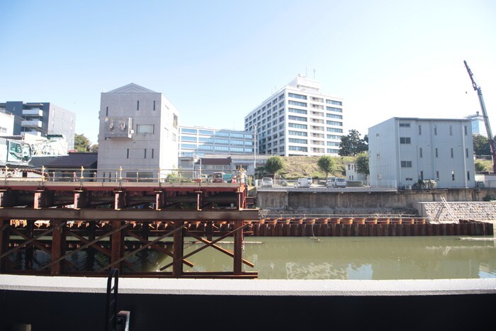 物件内観写真16　(室内からの展望)