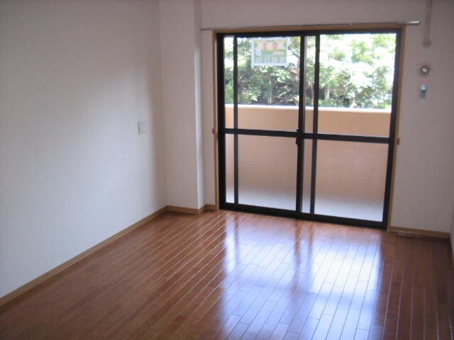 物件内観写真16　(居室)