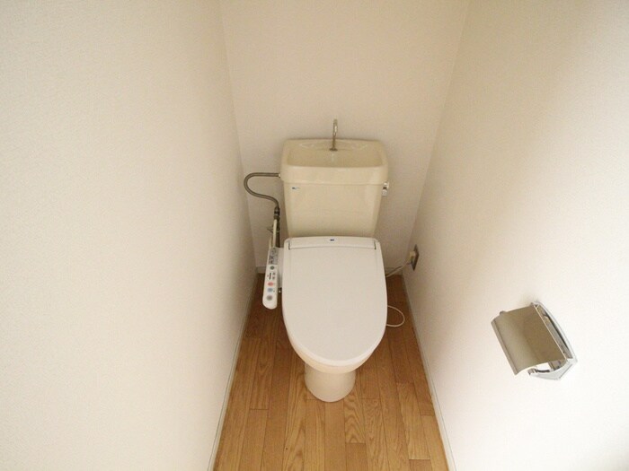 物件内観写真16　(トイレ)