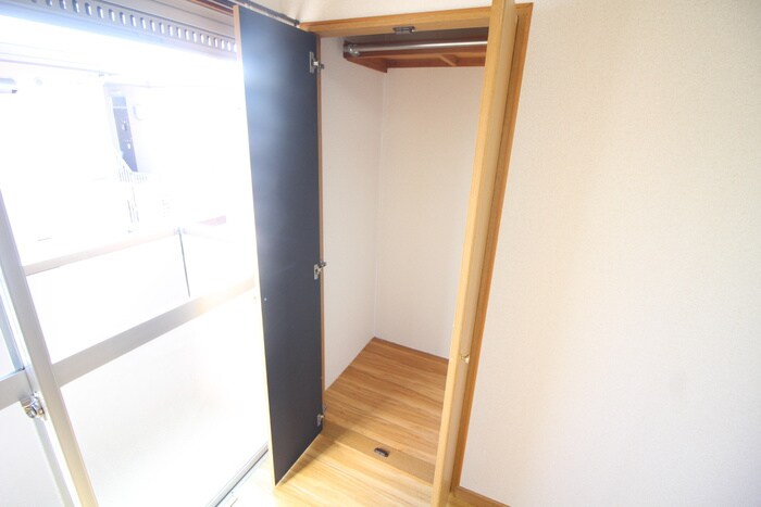 物件内観写真13　(収納)