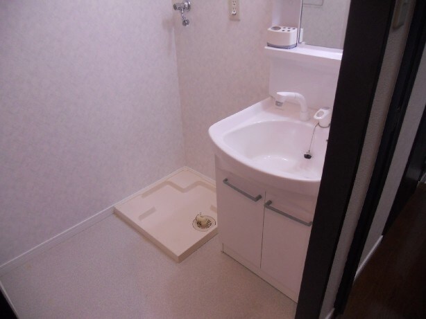 物件内観写真11　(洗面)