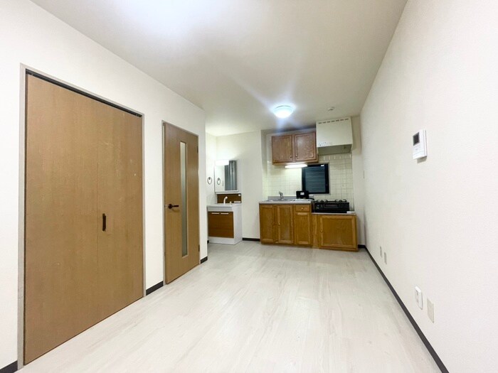 物件内観写真10　(居室)