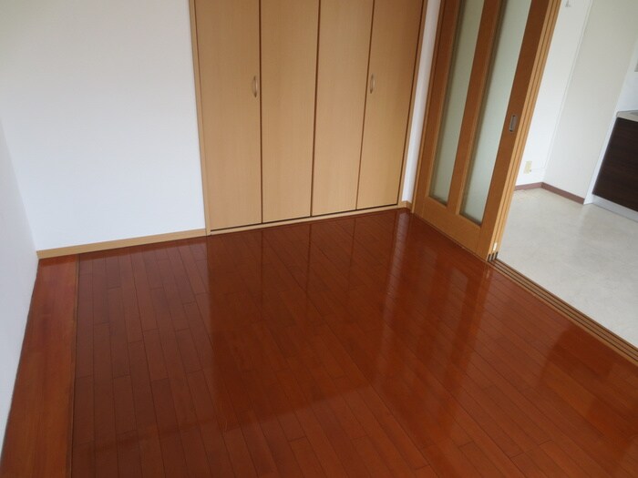 物件内観写真9　(居室)