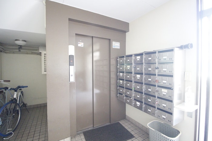 物件外観写真4　(建物設備)