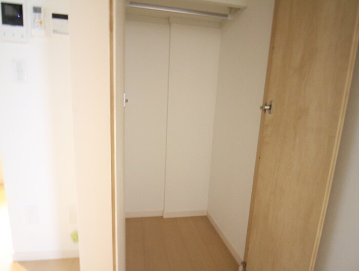 物件内観写真10　(収納)