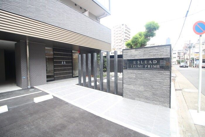 物件外観写真6　(駐車場)