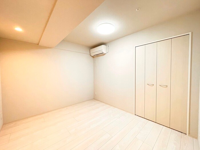 物件内観写真8　(居室)