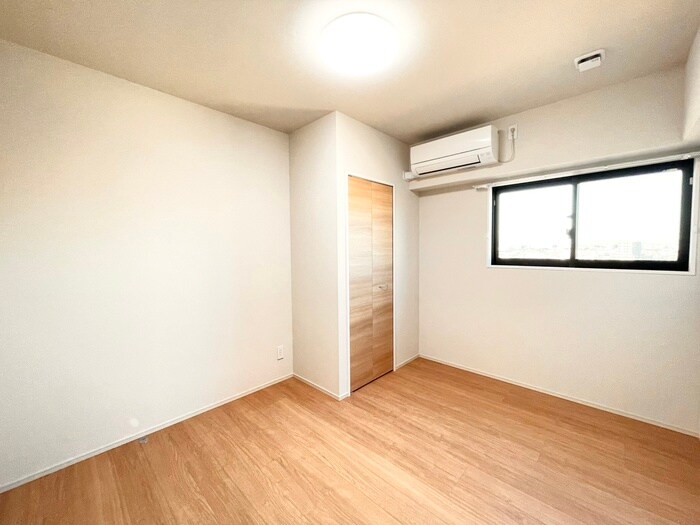 物件内観写真9　(居室)