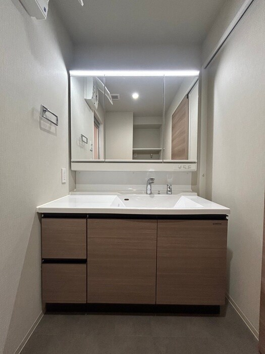 物件内観写真14　(洗面)