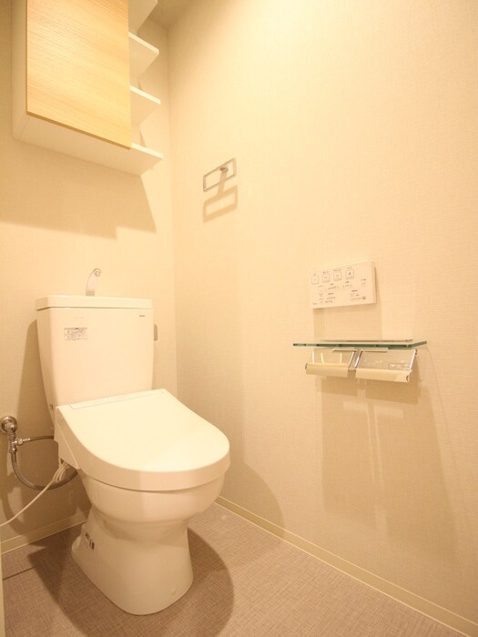 物件内観写真15　(トイレ)