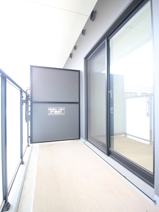 物件内観写真15　(ベランダ・バルコニー)