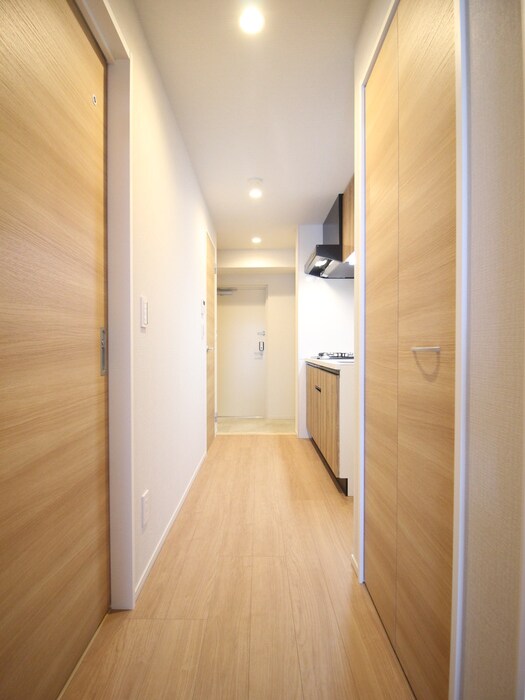 物件内観写真18　(廊下)