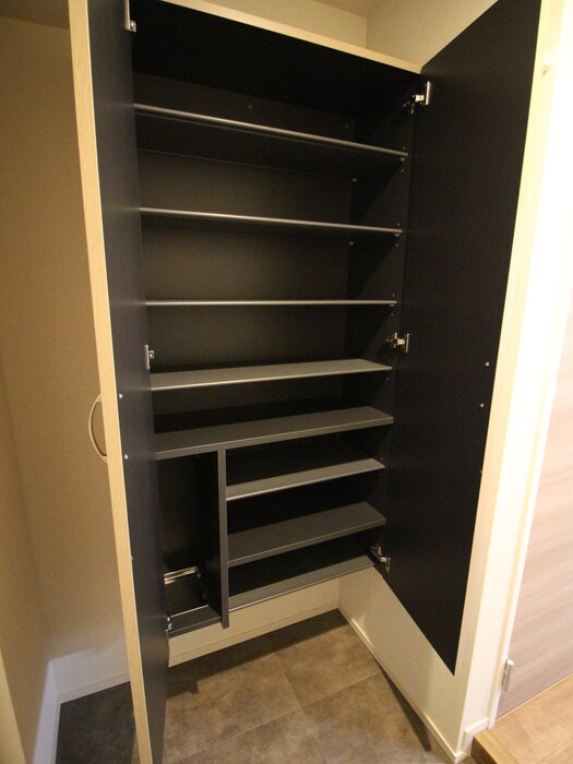 物件内観写真20　(靴箱)