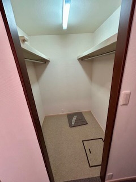 物件内観写真9　(収納)
