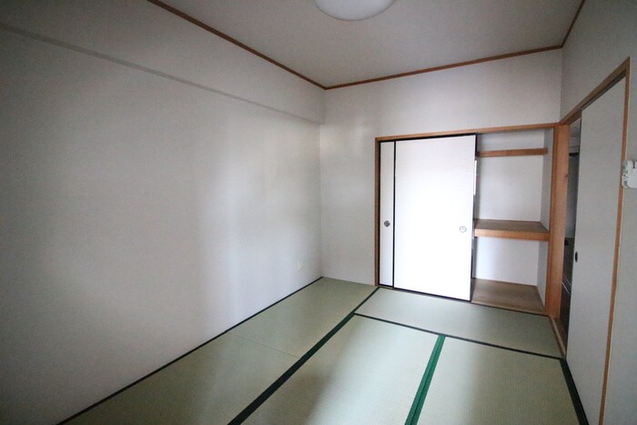 物件内観写真12　(居室)