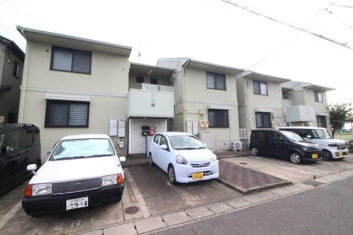 物件外観写真6　(外観写真)