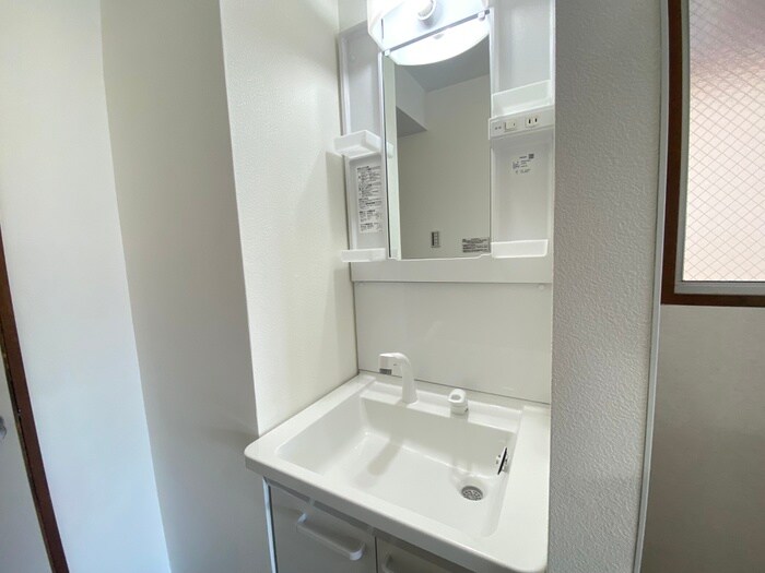 物件内観写真15　(洗面)