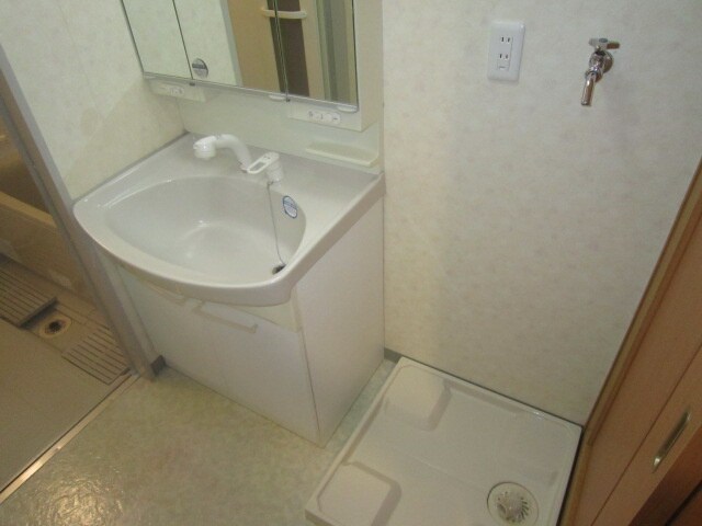 物件内観写真11　(洗面)