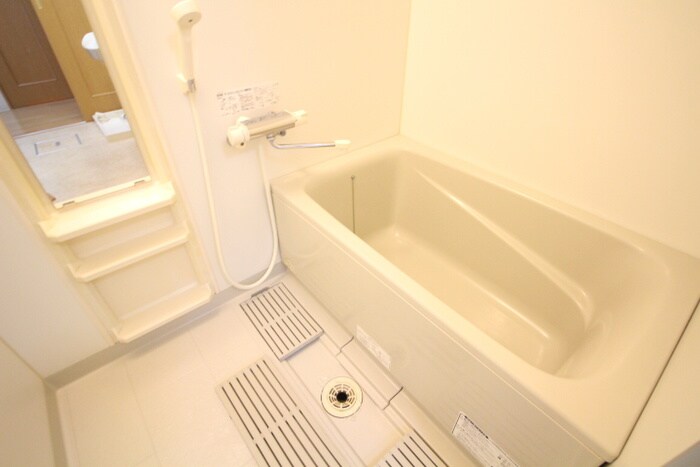 物件内観写真15　(バス／シャワールーム等)