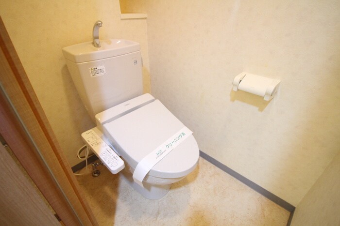 物件内観写真16　(トイレ)