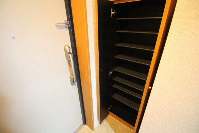 物件内観写真19　(靴箱)