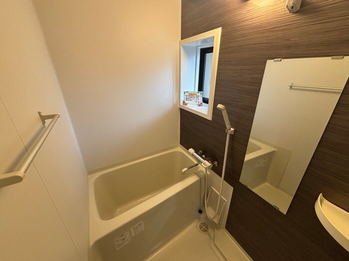 物件内観写真12　(バス／シャワールーム等)