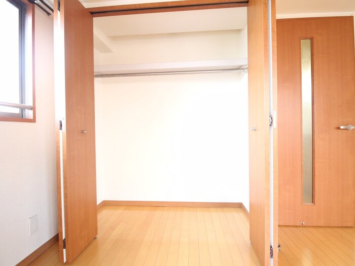 物件内観写真9　(収納)