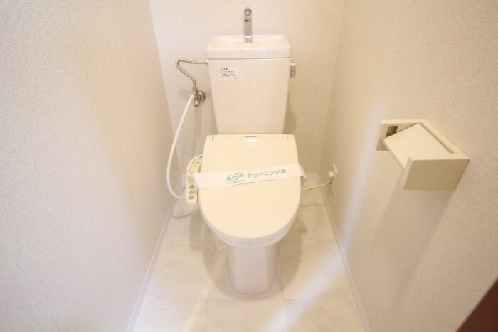 物件内観写真14　(トイレ)