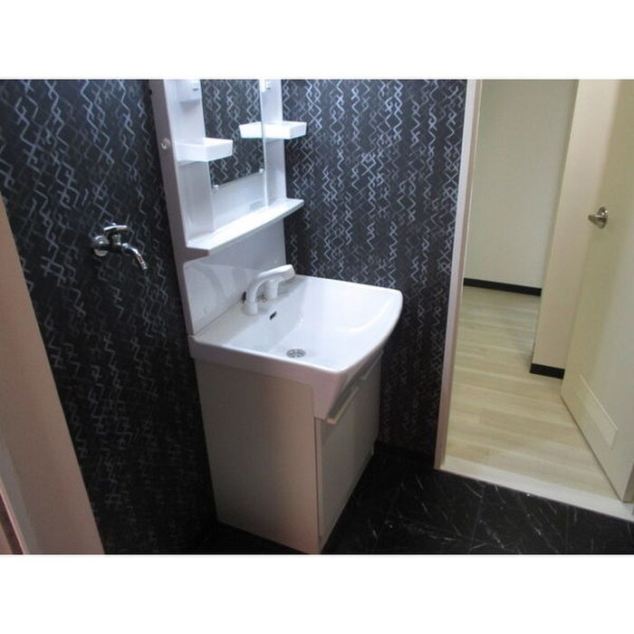 物件内観写真14　(洗面)