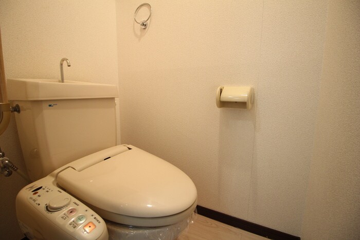 物件内観写真11　(トイレ)