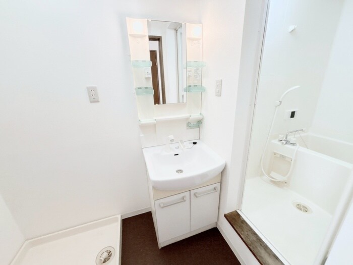 物件内観写真10　(洗面)
