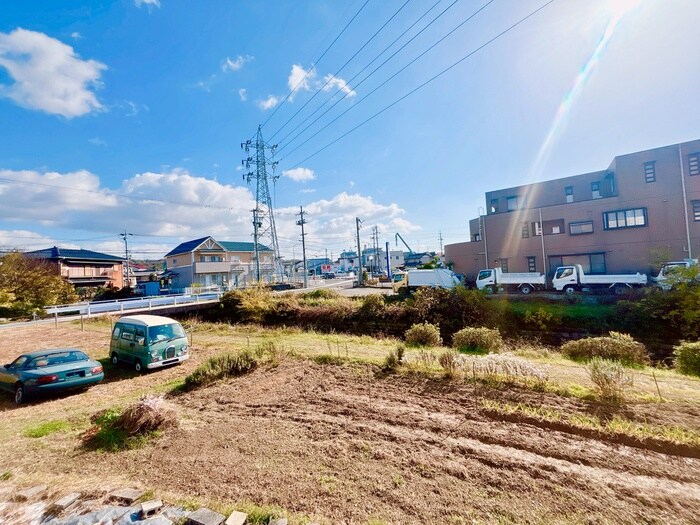 物件内観写真16　(室内からの展望)