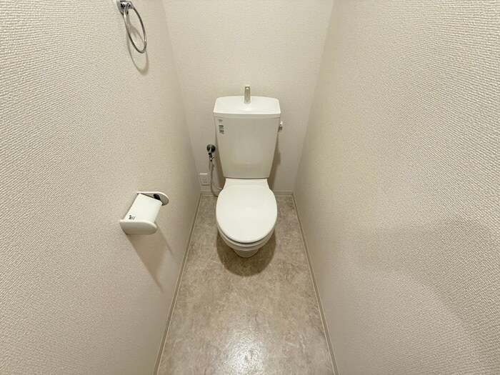 物件内観写真13　(トイレ)