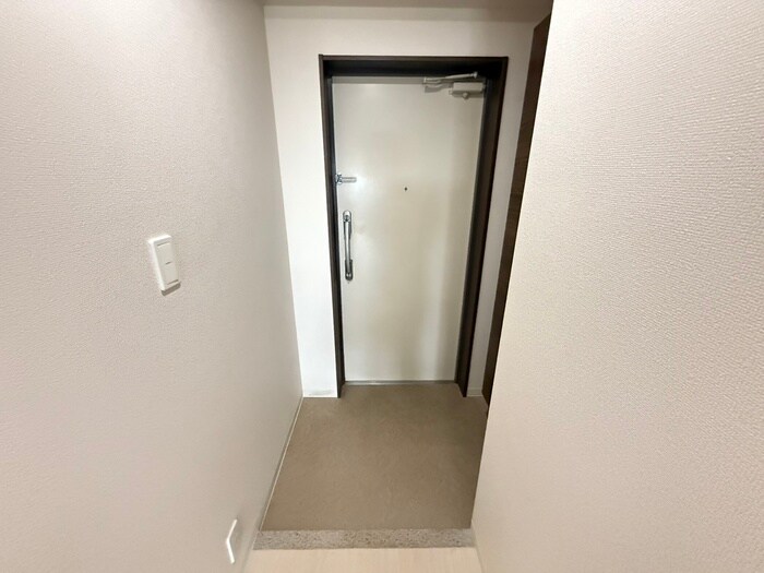 物件内観写真19　(玄関)