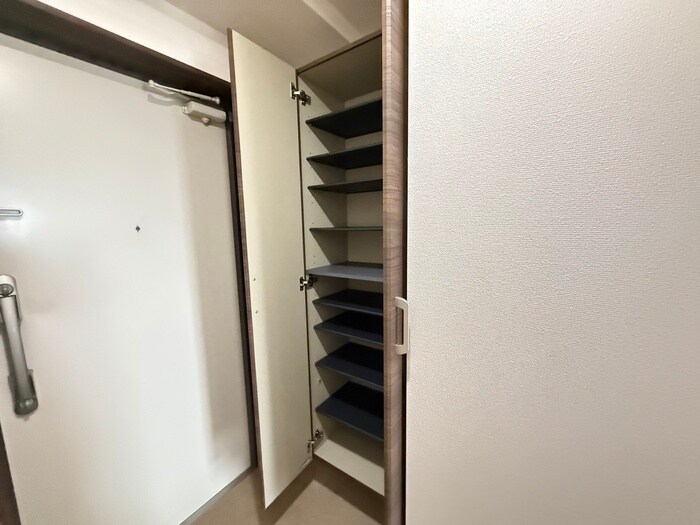 物件内観写真20　(靴箱)