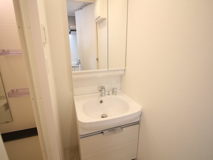 物件内観写真11　(洗面)