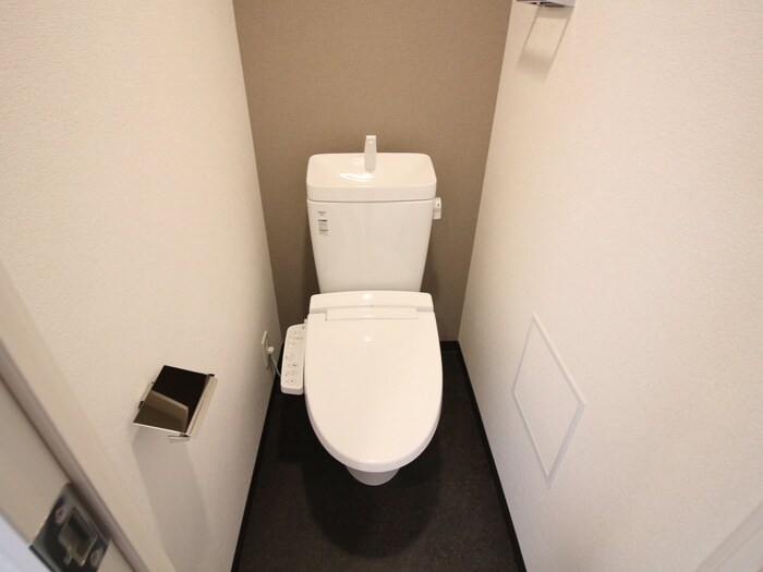 物件内観写真13　(トイレ)