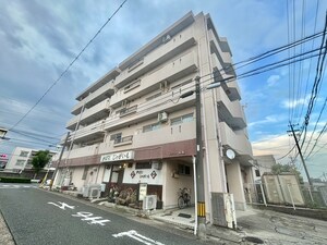ドミール高垣外観写真