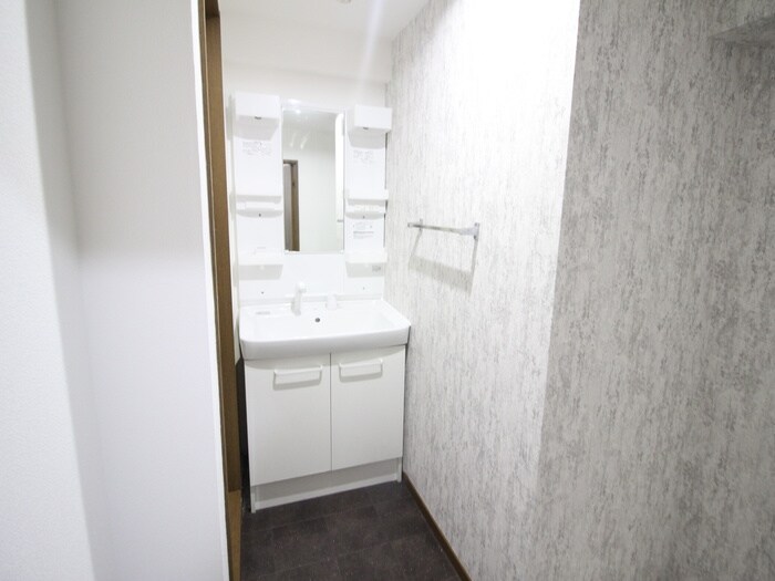 物件内観写真10　(洗面)