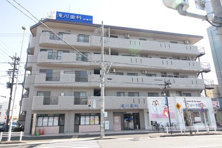 第六カーサ円正（303）外観写真