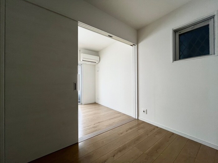 物件内観写真18　(居室)