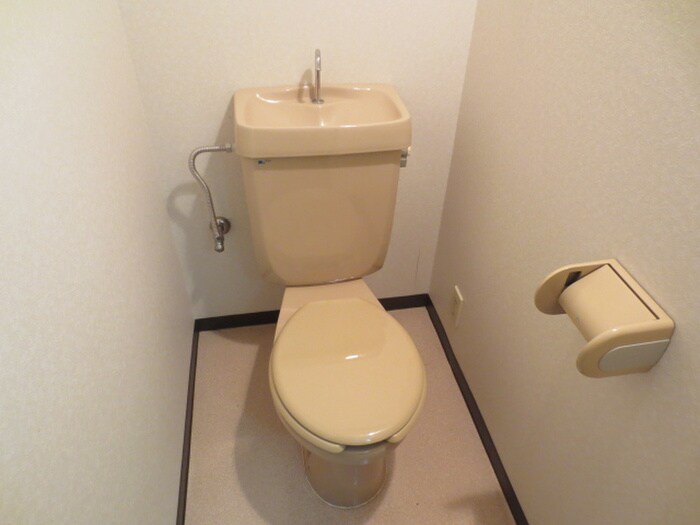 物件内観写真14　(トイレ)