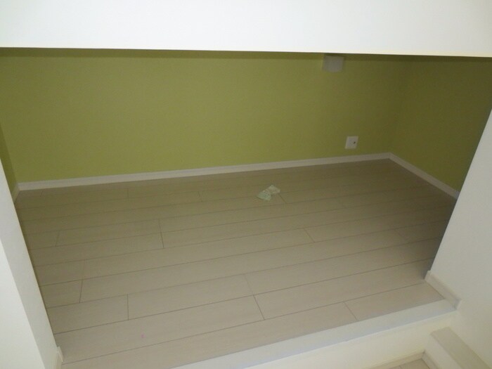 物件内観写真12　(収納)