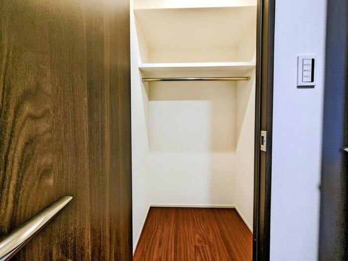 物件内観写真10　(収納)