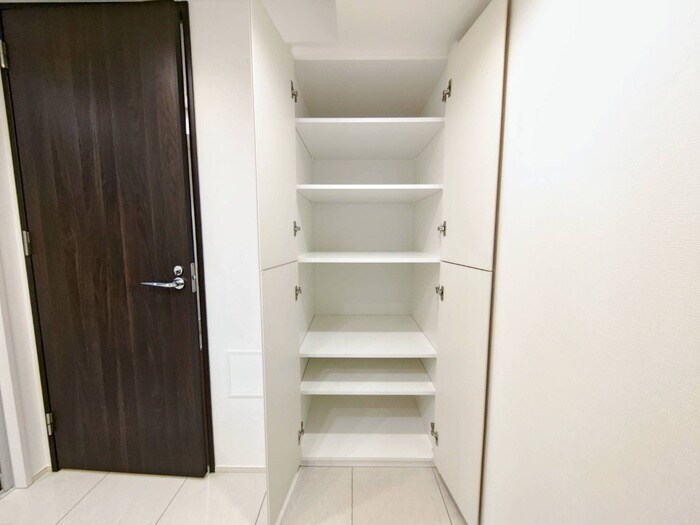 物件内観写真14　(収納)