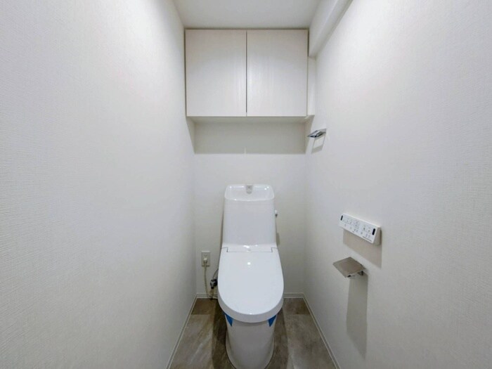 物件内観写真15　(トイレ)