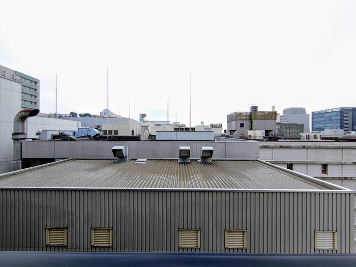 物件内観写真22　(室内からの展望)