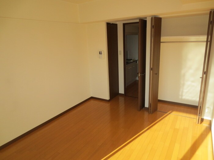 物件内観写真10　(内観写真)