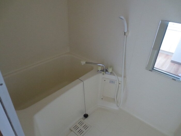 物件内観写真9　(バス／シャワールーム等)