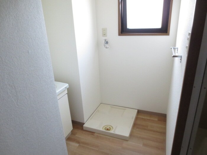 物件内観写真11　(洗面)